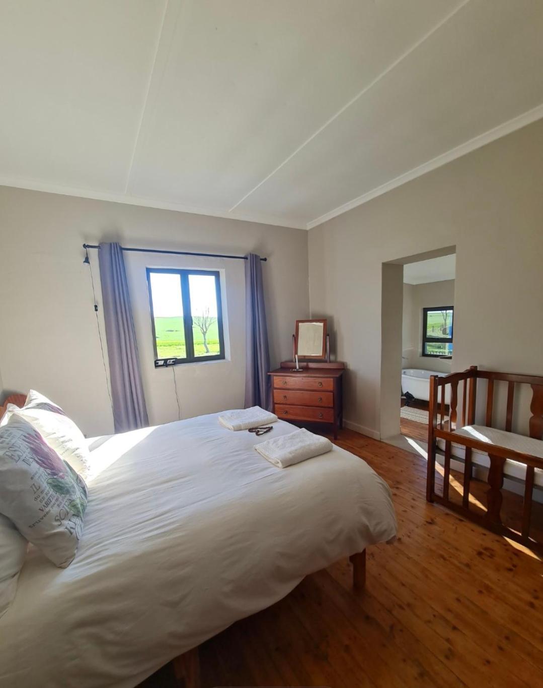 Die Blouhuis Farmhouse Retreat With A Hot Tub Cloeteskraal Zewnętrze zdjęcie